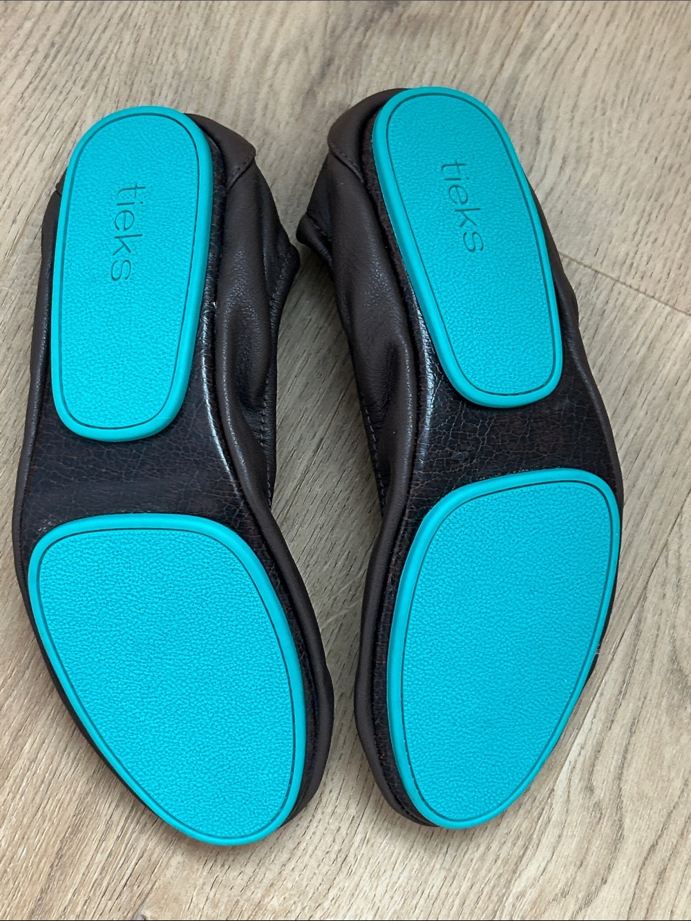 Tieks Chocolate Brown Ballet Flat Size 9 EUC - Picture 3 of 6